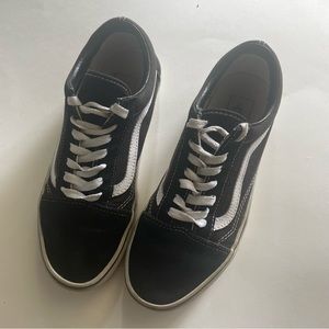 Old School Vans Black White